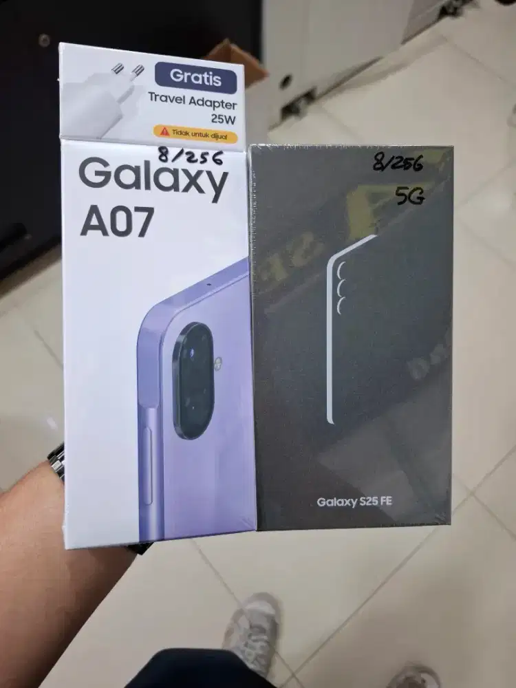 NEW SAMSUNG S25 FE 5G 8/256GB FREE ADAPTER 45WATT ORI GARANSI RESMI