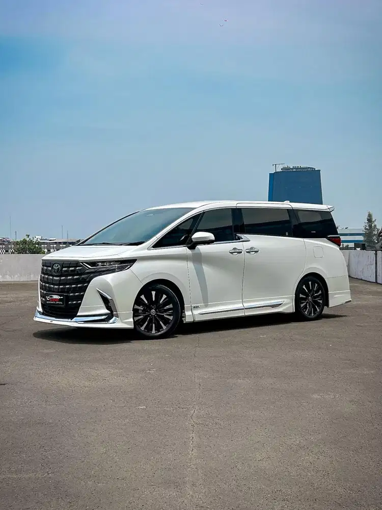 Hybrid Modelista, TOYOTA ALPHARD 2.5 HEV MODELLISTA 2024
/ 2025