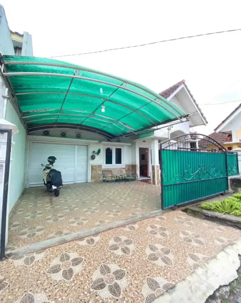 Rumah Mewah Tirtasani Royal Resort Dkt Exit Tol Malang