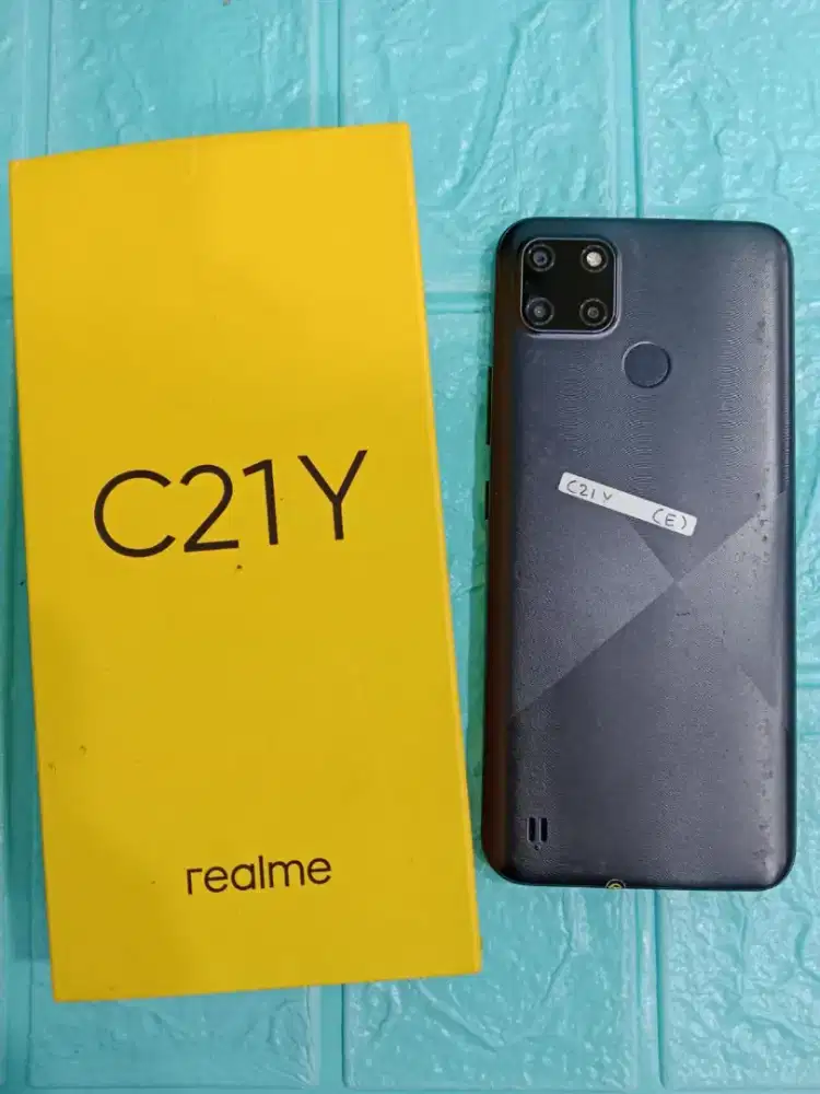 Realme C21y 4/64gb Fullset
