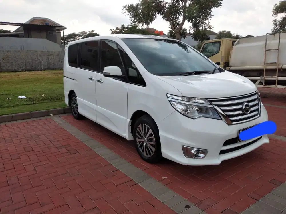 Nissan Serena 2016 Bensin
