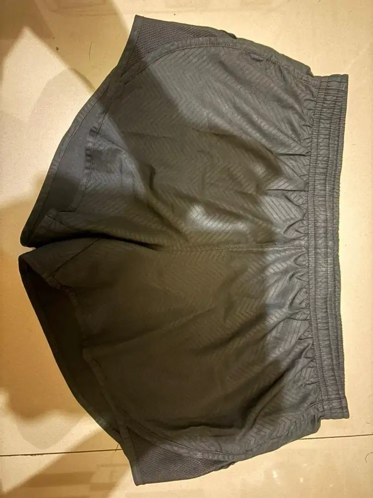 Celana lari nike drifit running