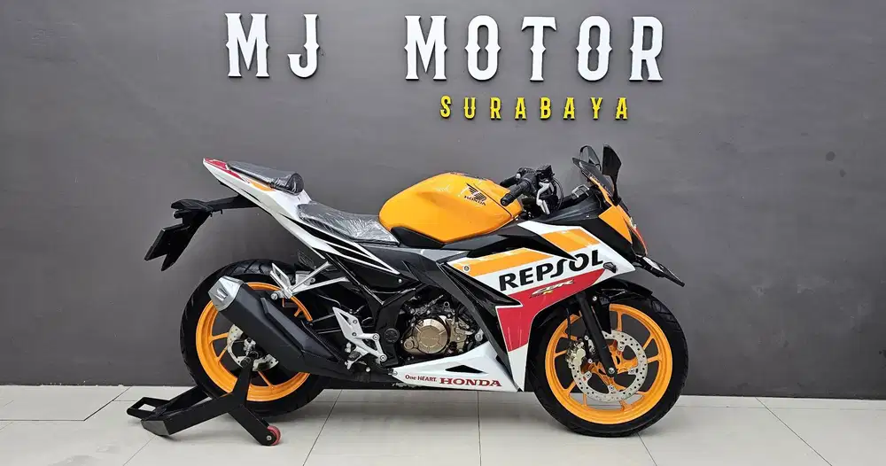 Honda CBR 150 Repsol Edition tahun 2017 // KREDIT DP 1 JT