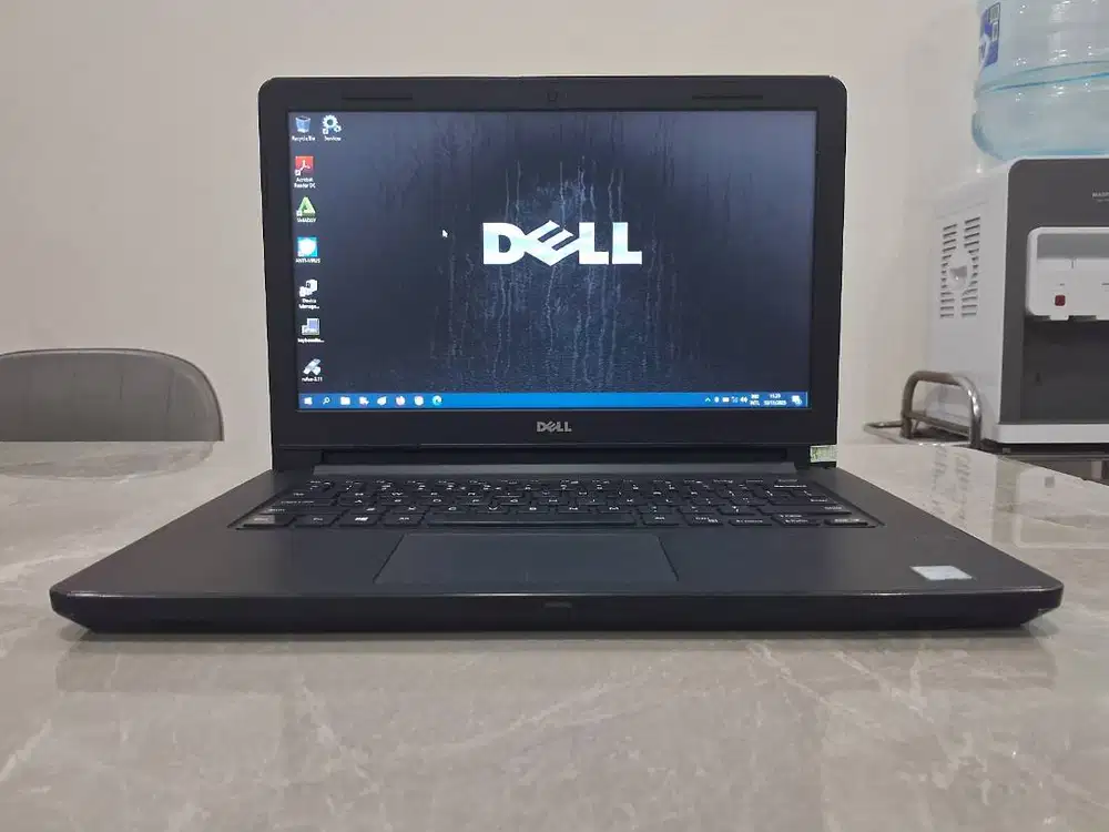 DELL Vostro 14 Gen 7 DDR4 8GB SSD Ready Up Batre KUAT Like New GARANSI