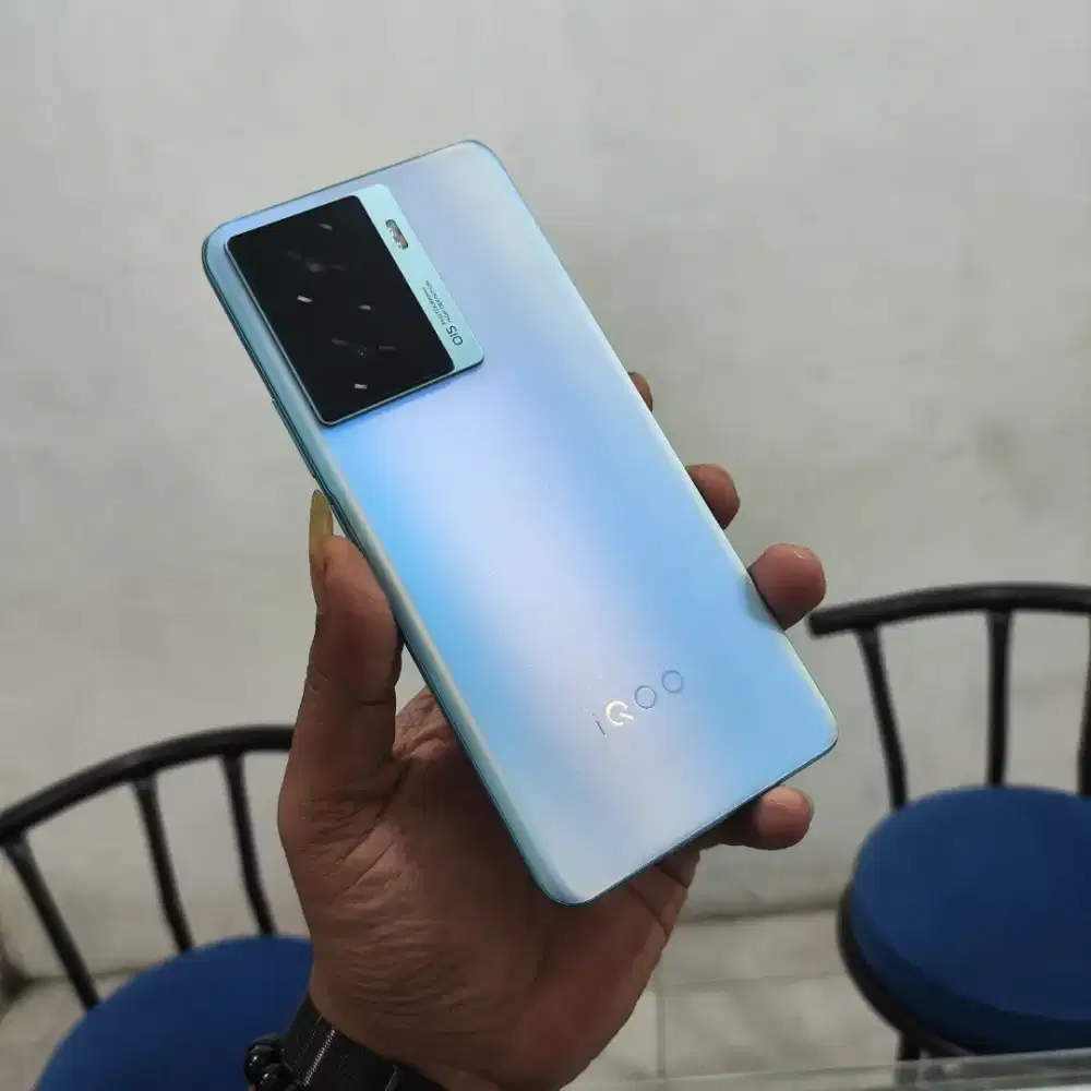 Vivo iqoo Z7 5G, 8/128Gb fullset, bisa TT