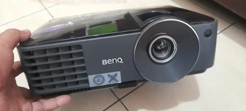 Proyektor Benq MS 513P. HDMI