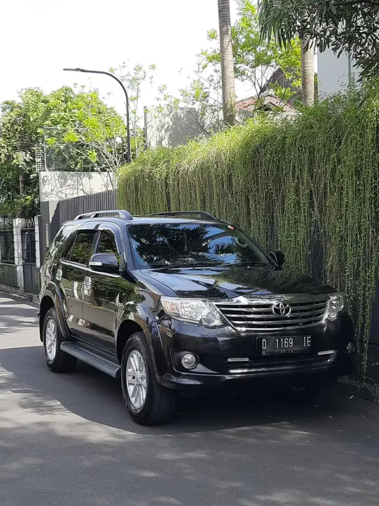 Fortuner G Diesel Solar Matic AT 2012