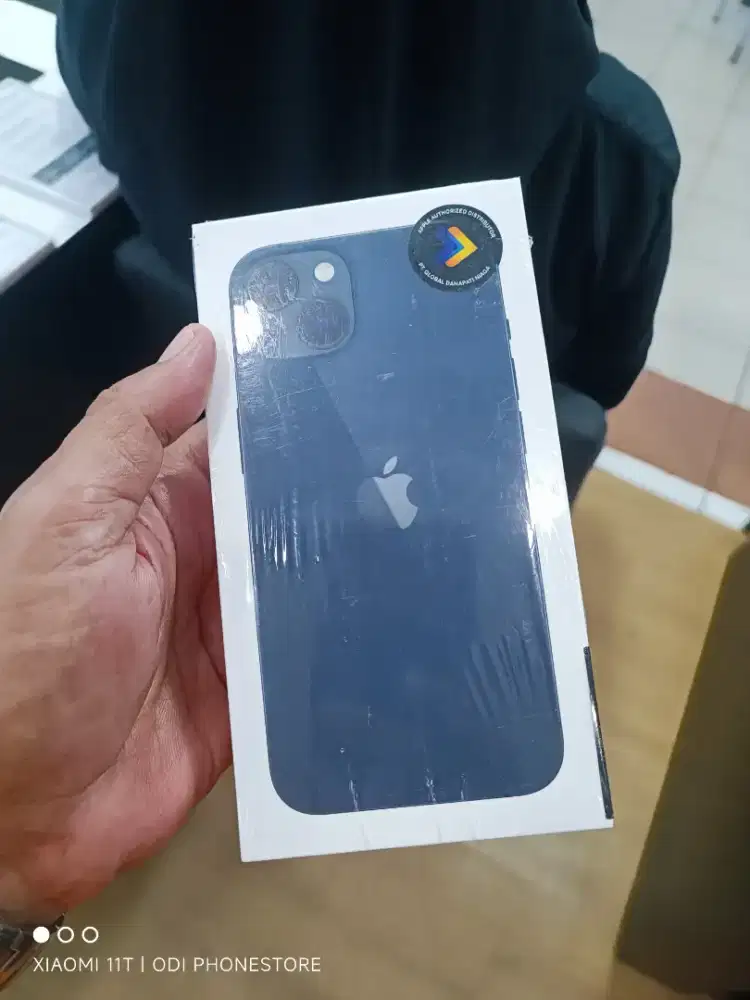 Hp baru segel garansi resmi iPhone 13 128 gb