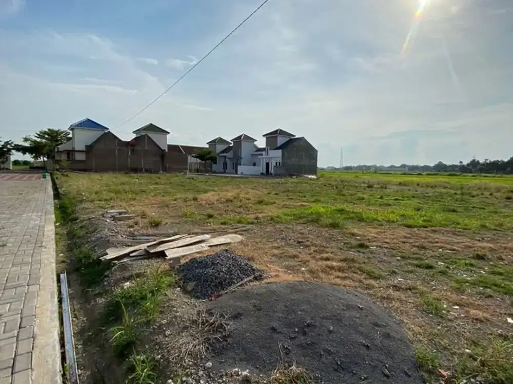 tanah kavlingan lokasi strategis di dalam kopleks perumahan one gate sistem cocok untuk investasi / rumah tempat tinggal