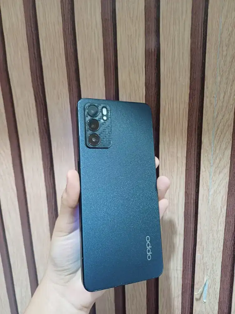 Oppo Reno 6 5G Stellar Black 8/128 | NFC | Nominus