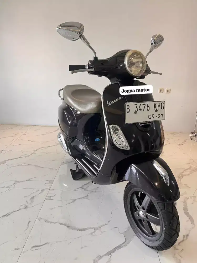 [03] Vespa 125 lx Karbu 2012 Pajak Hidup