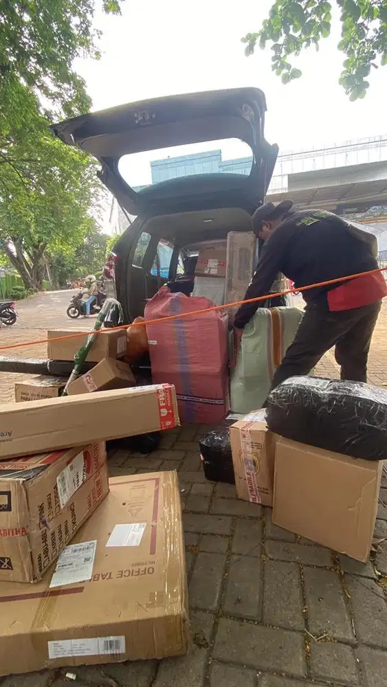 DIBUTUHKAN KURIR MOTOR ANTAR PAKET