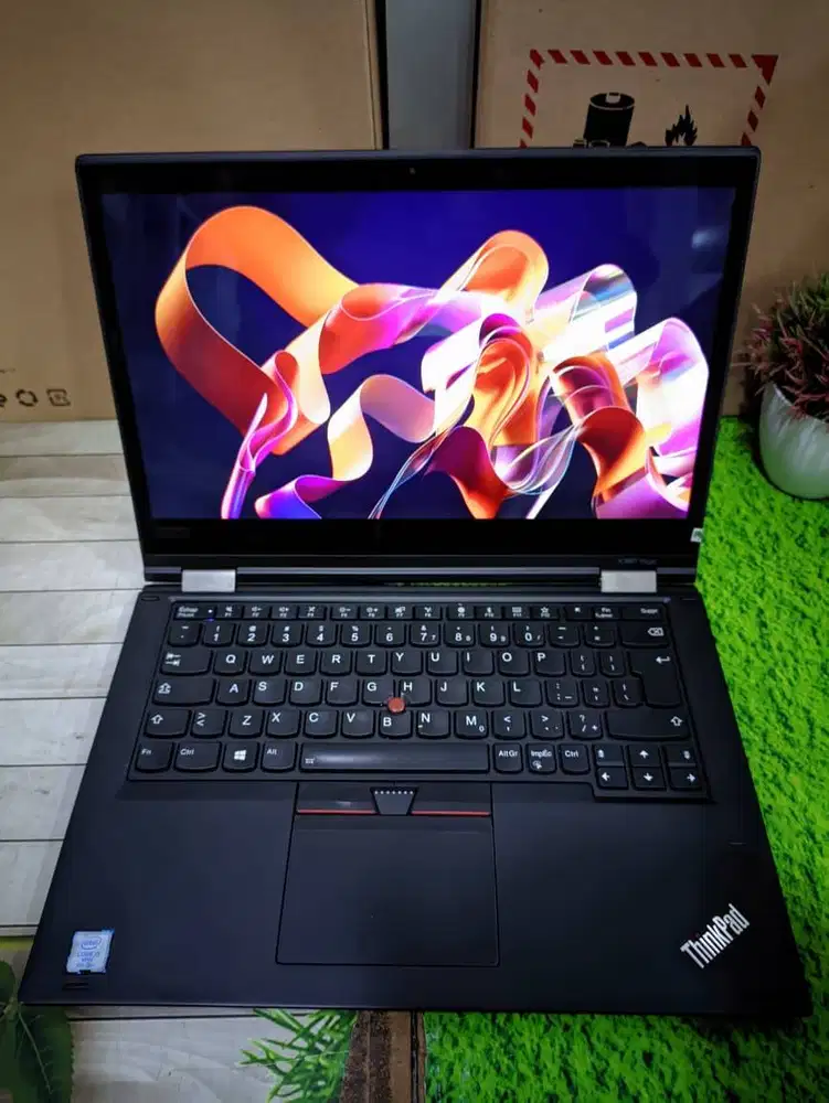 Laptop Lenovo Thinkpad X380 Yoga i5-8350U RAM 8 GB SSD 256 GB