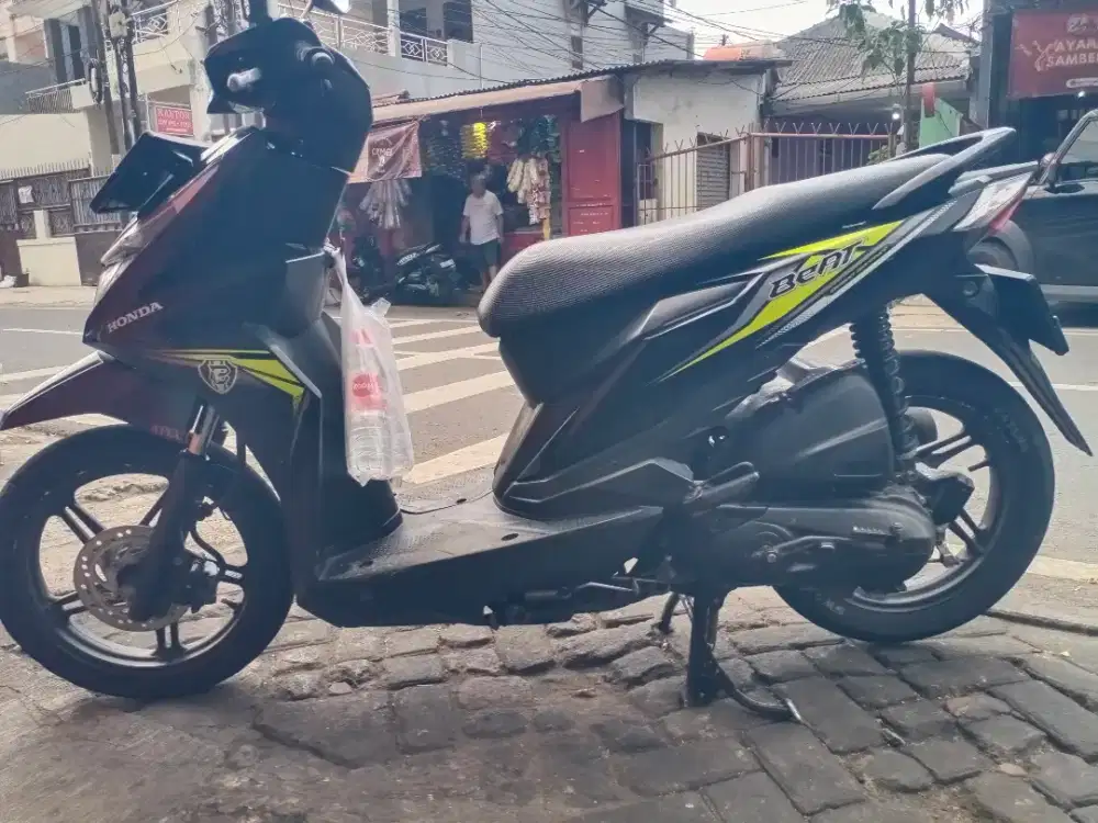 Di. jual motor Honda beat th 2019 .