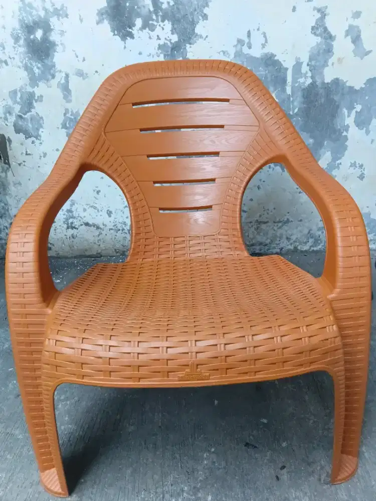 Kursi rotan olymplast