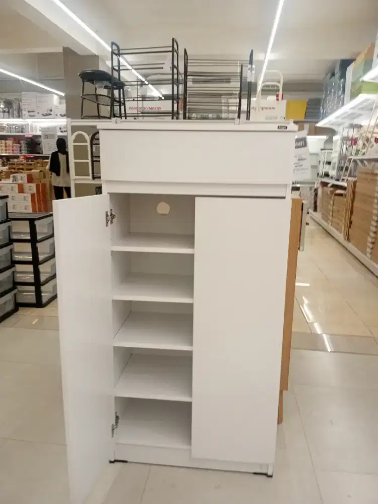 SHOES CABINET SELMA MALL KARTINI