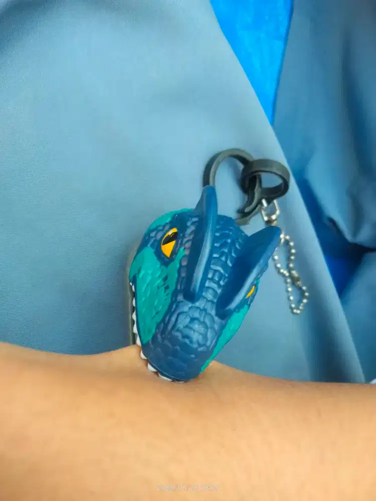 gantungan kunci dino