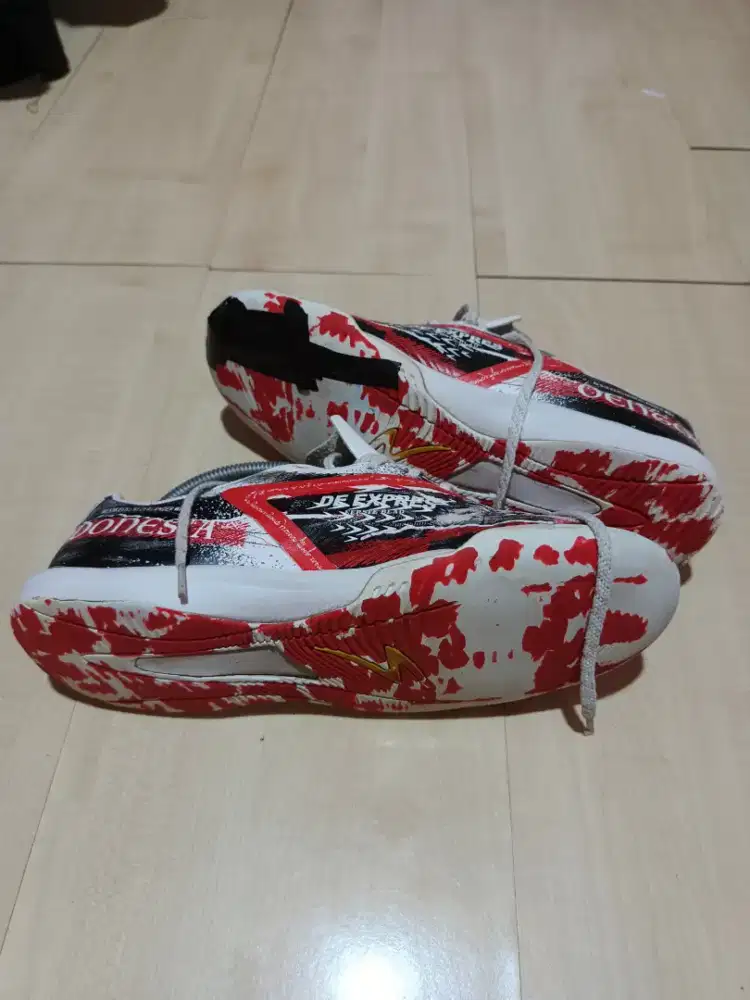 Sepatu Futsal Specs Lightspeed 3 – Garuda Attack 2022 -HSC2025