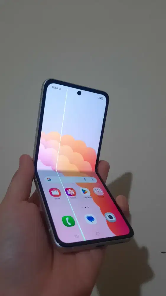 Samsung z flip 3 minus garis