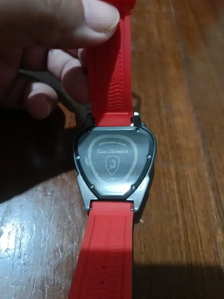 Prelove jam tangan mewah