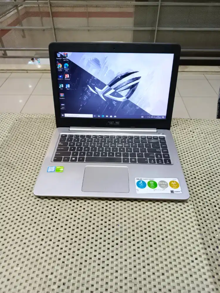 Jual cepat laptop Asus Intel core i5 vga 940mx