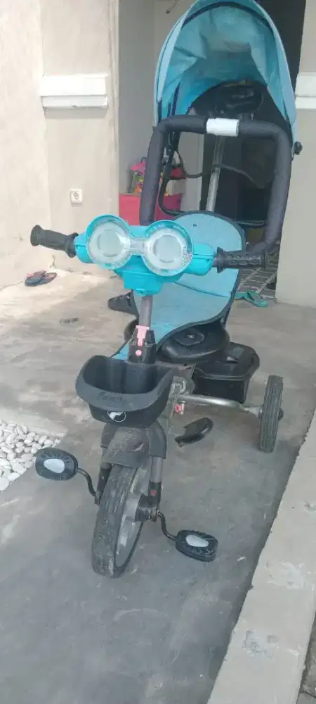 Sepeda anak bekas merk family