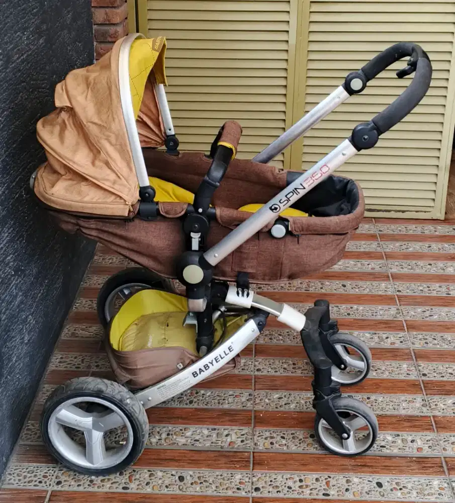 Babyelle Spin 360 stroller