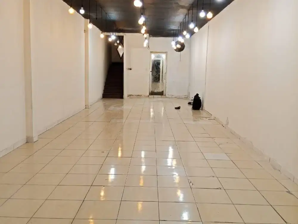 disewakan ruko strategis cocok buat usaha di Tebet Raya Jakarta Selatan