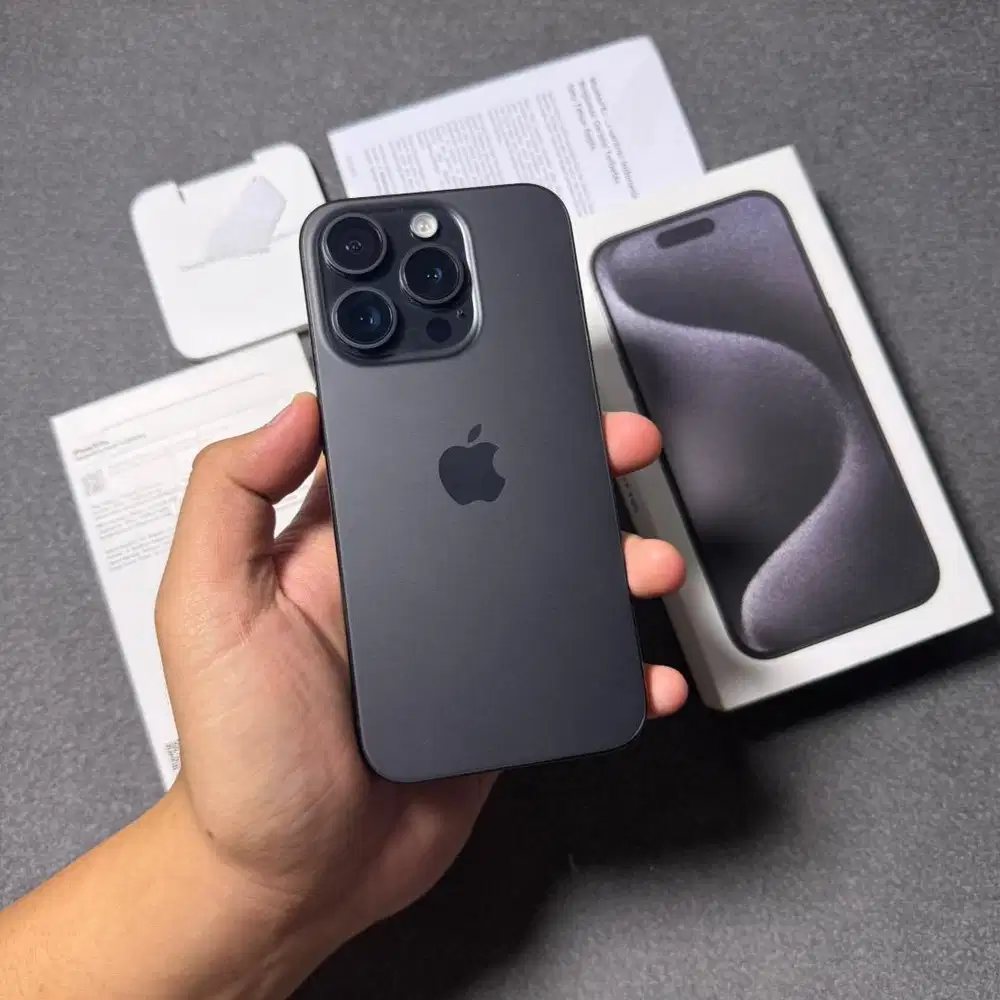Iphone 15 pro 256 gb black titanium ibox