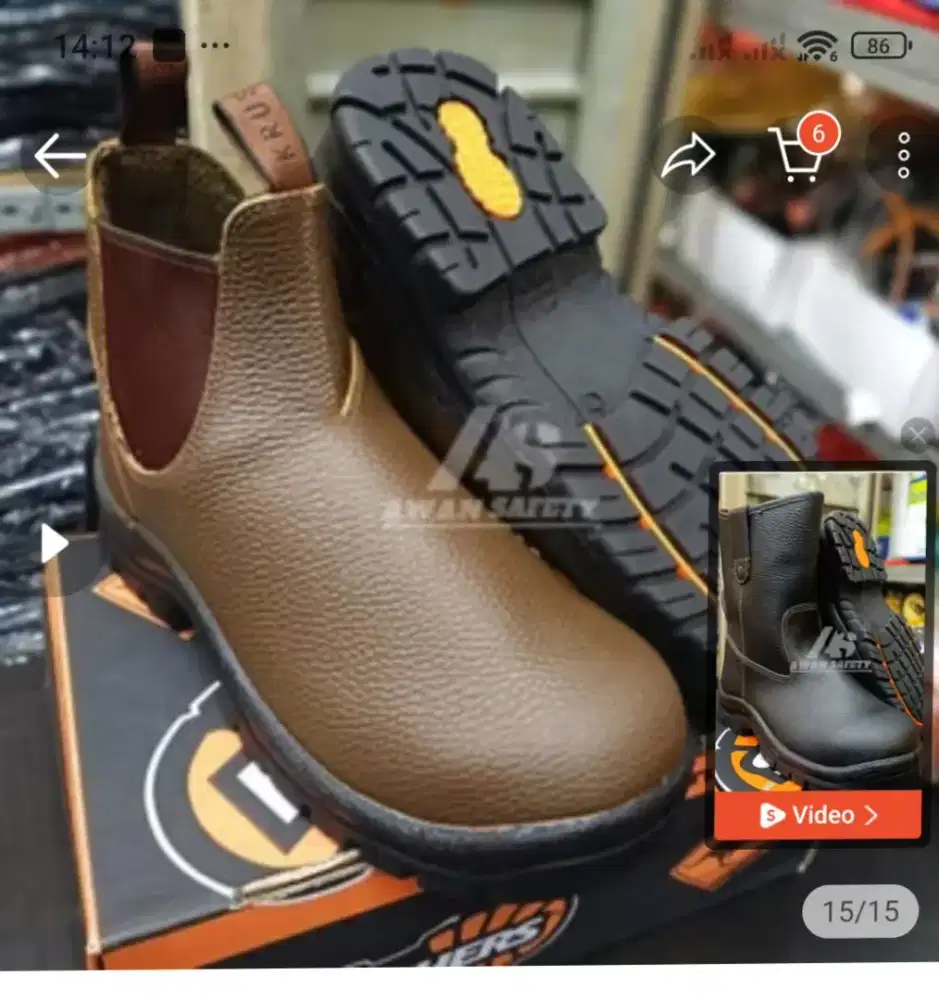 Safety shoes, sepatu tahan air