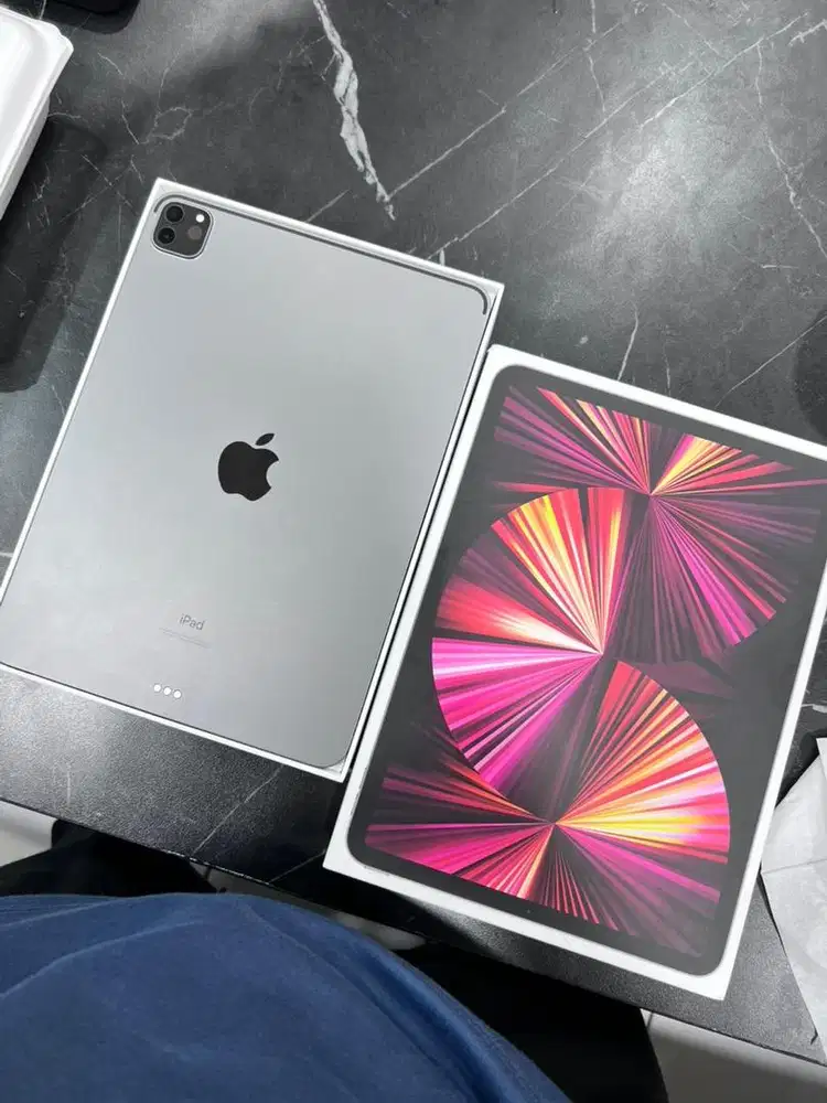 Ipad pro m1 gen 3 11inch 128 wifi ex inter mulus lengkap original