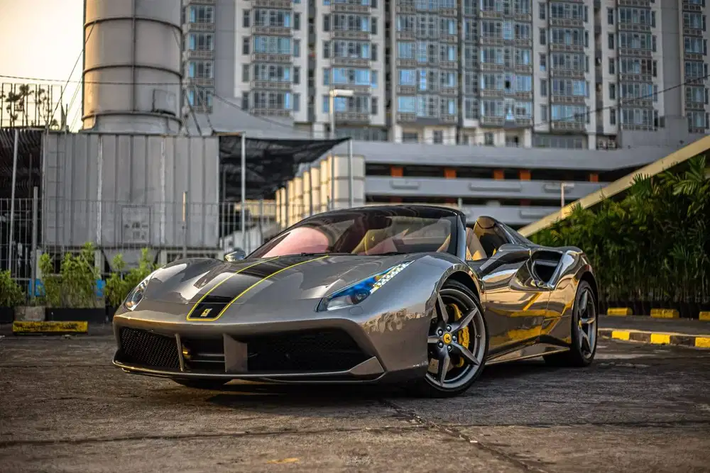 Ferrari 488 Spider 2018 Grigio Silverstone
