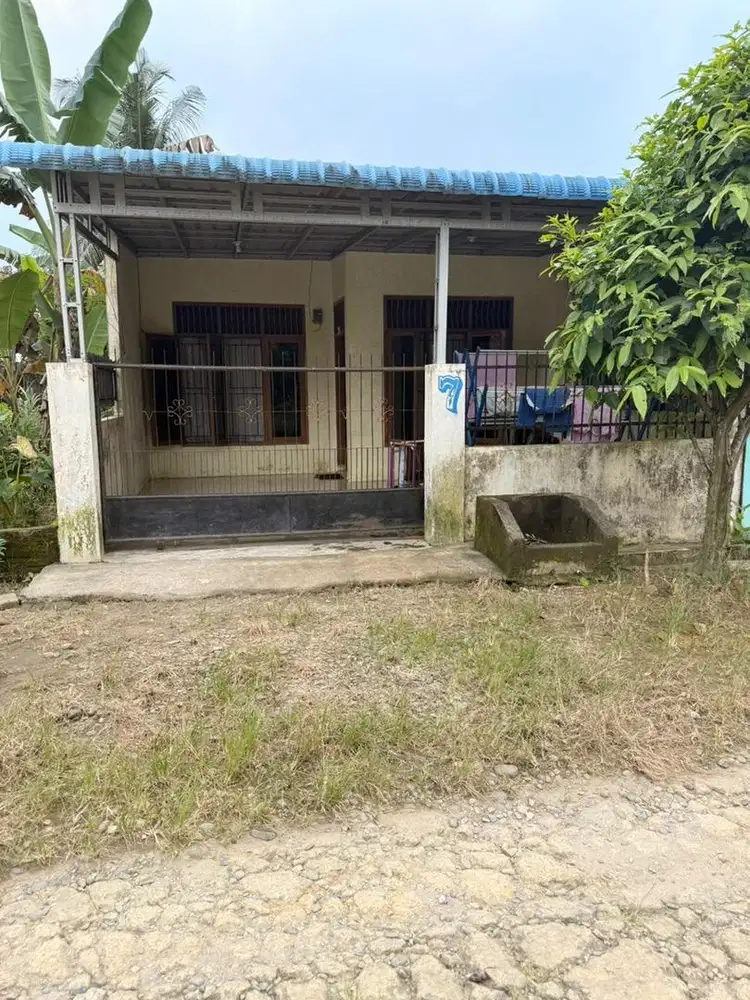 DI JUAL RUMAH. Lokasi aman dan nyaman.