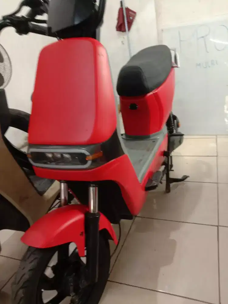 SEPEDALISTRIKbekas garansi toko