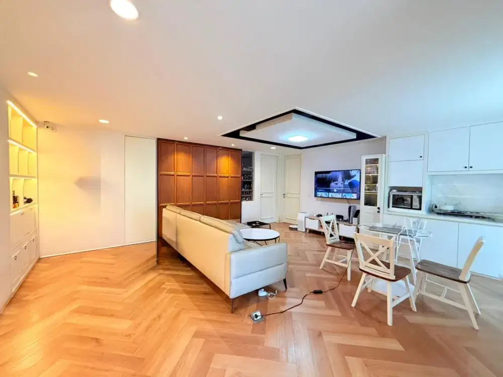 Rumah Mewah, Modern dan Terawat di Pakuwon City, Surabaya