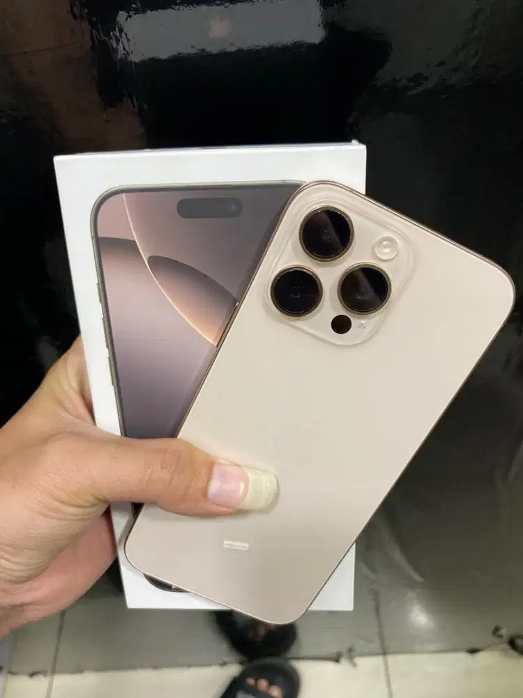 Second iPhone 16 Pro Max 1TB iBOX