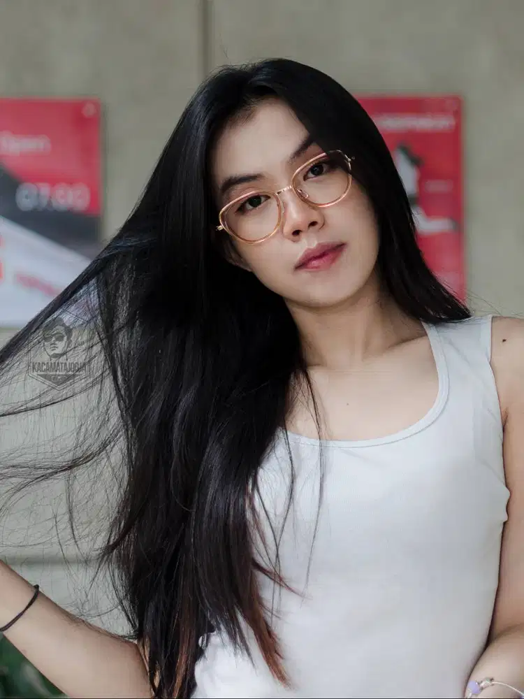 Kacamata Jogja - Kacamata Cat Eye dengan Tangkai Pegas - Danila 04