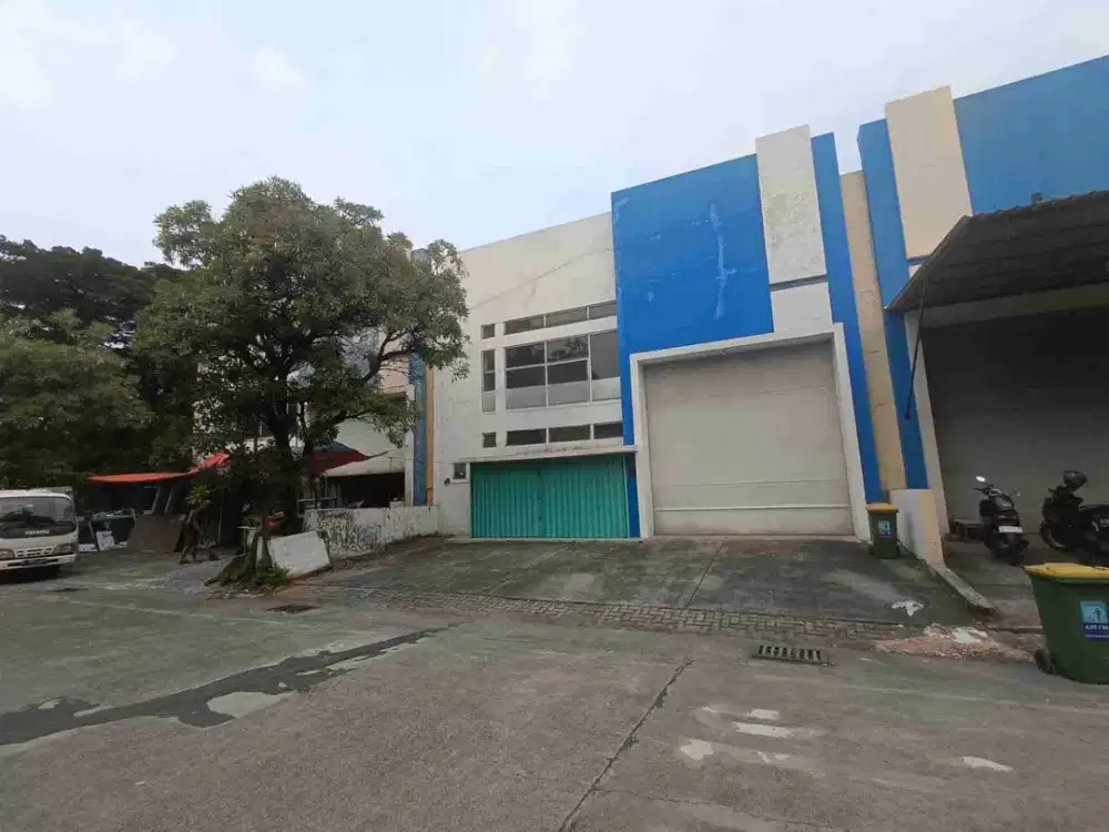 Disewakan Gudang Bizpark Pulo Gadung - Jakarta Timur Siap Pakai