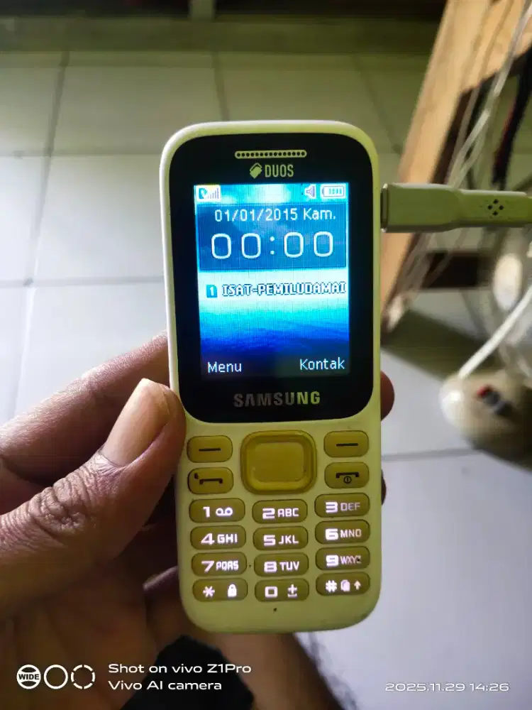 Samsung jadul 2 SIM bisa memori