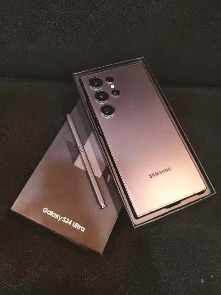 Samsung Galaxy S24 Ultra 12/256gb ex Sein