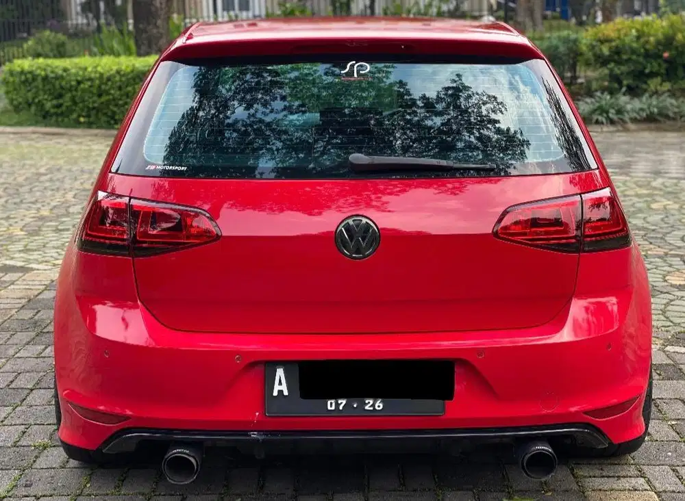 Dijual cepat & murah! VW Golf 1.4 TSI 2014 matic !