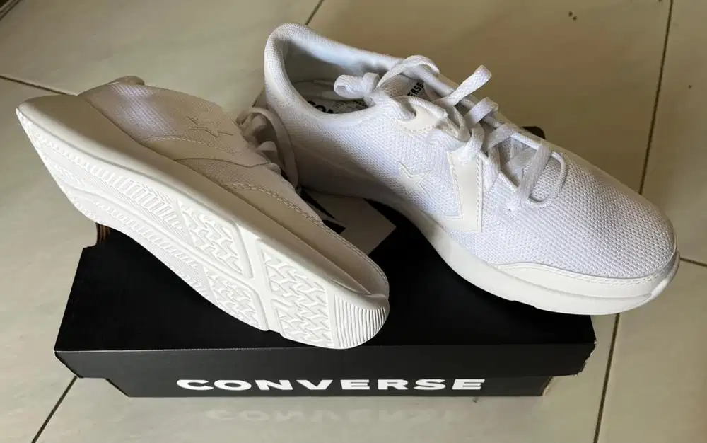 Sepatu converse