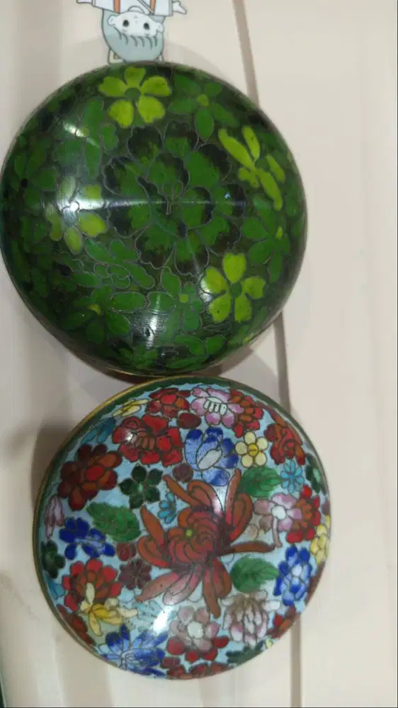 DIJUAL CEPUK CHINA BAHAN KUNINGAN DAN KERAMIK