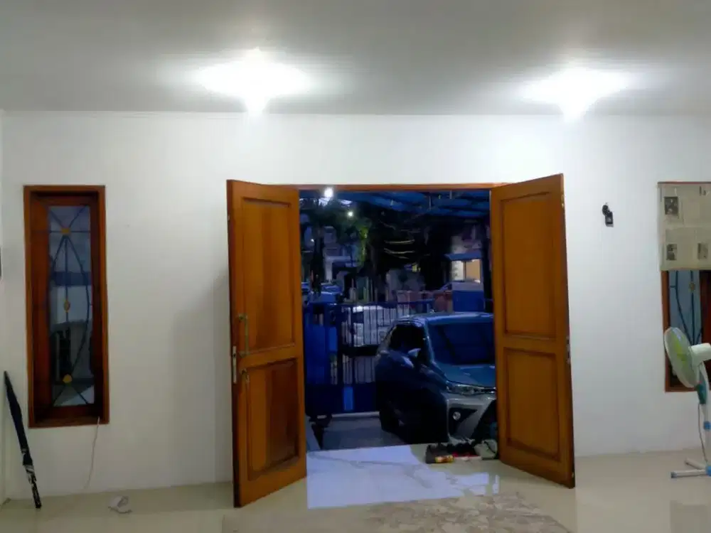 DIJUA CANTIK 2 LANTAI HADAP BARAT LOKASI BAGUS DI CITRA GARDEN 2 EXTENSION