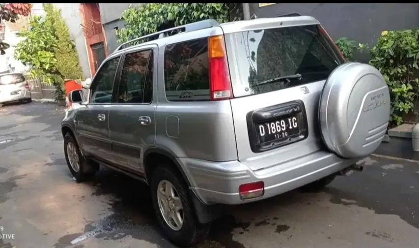 Honda CR-V 2001 Bensin