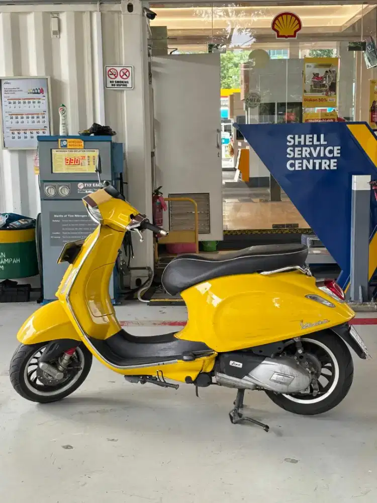 Jual vespa piagio Sprint Iget 150 abs