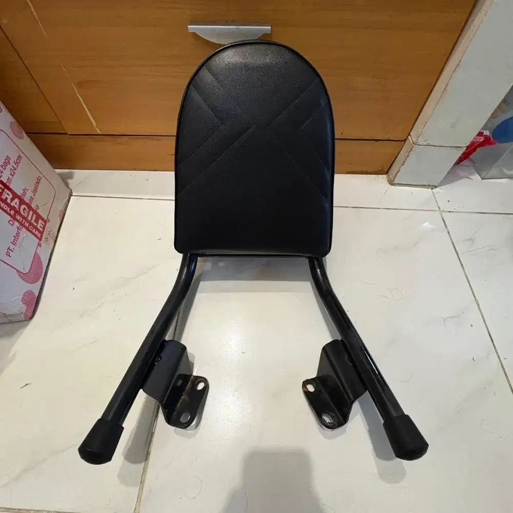 Sandaran Jok Motor Vario 110 Karbu