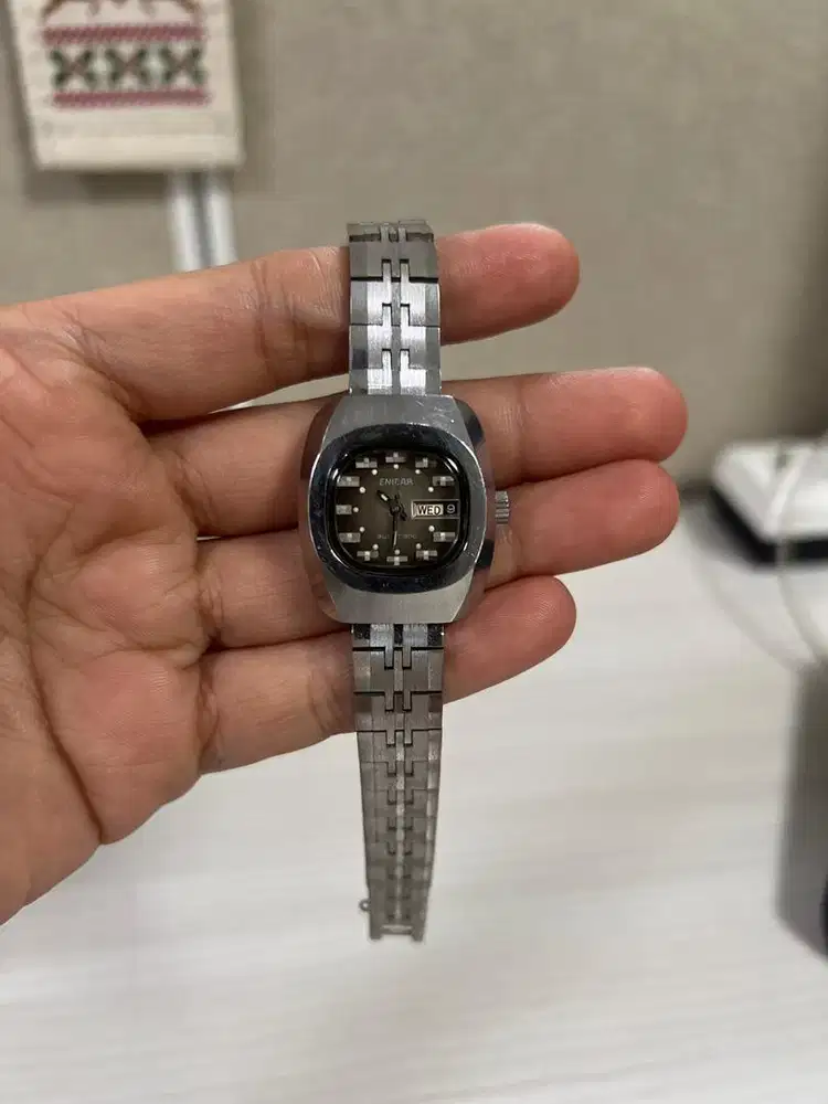 Jam Tangan Enicar Ladies