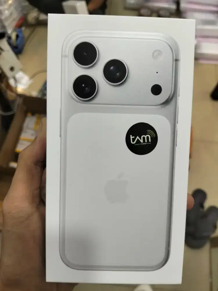 IPHONE 17 PRO 256 GB SILVER GARANSI RESMI