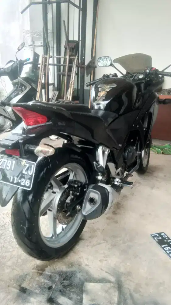 CBR 250R jual cepat